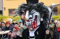 Maske street Fasching SG cr6-A9568-col-v3-ok-flwg