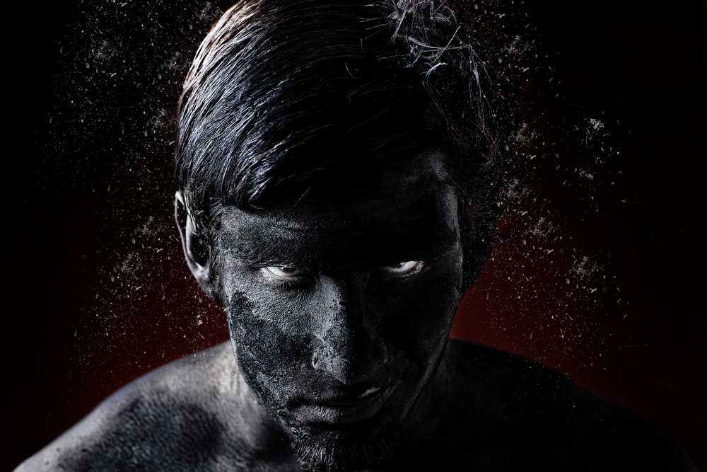 Masken des Bösen II