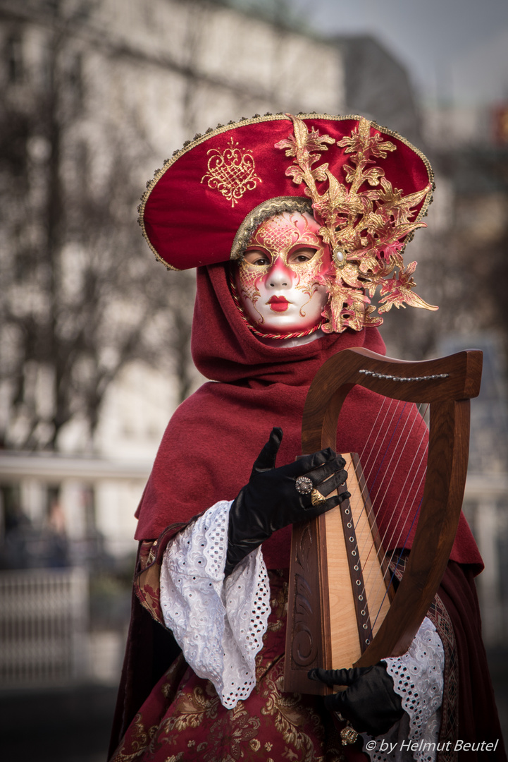 Maskenzauber an der Alster- 17