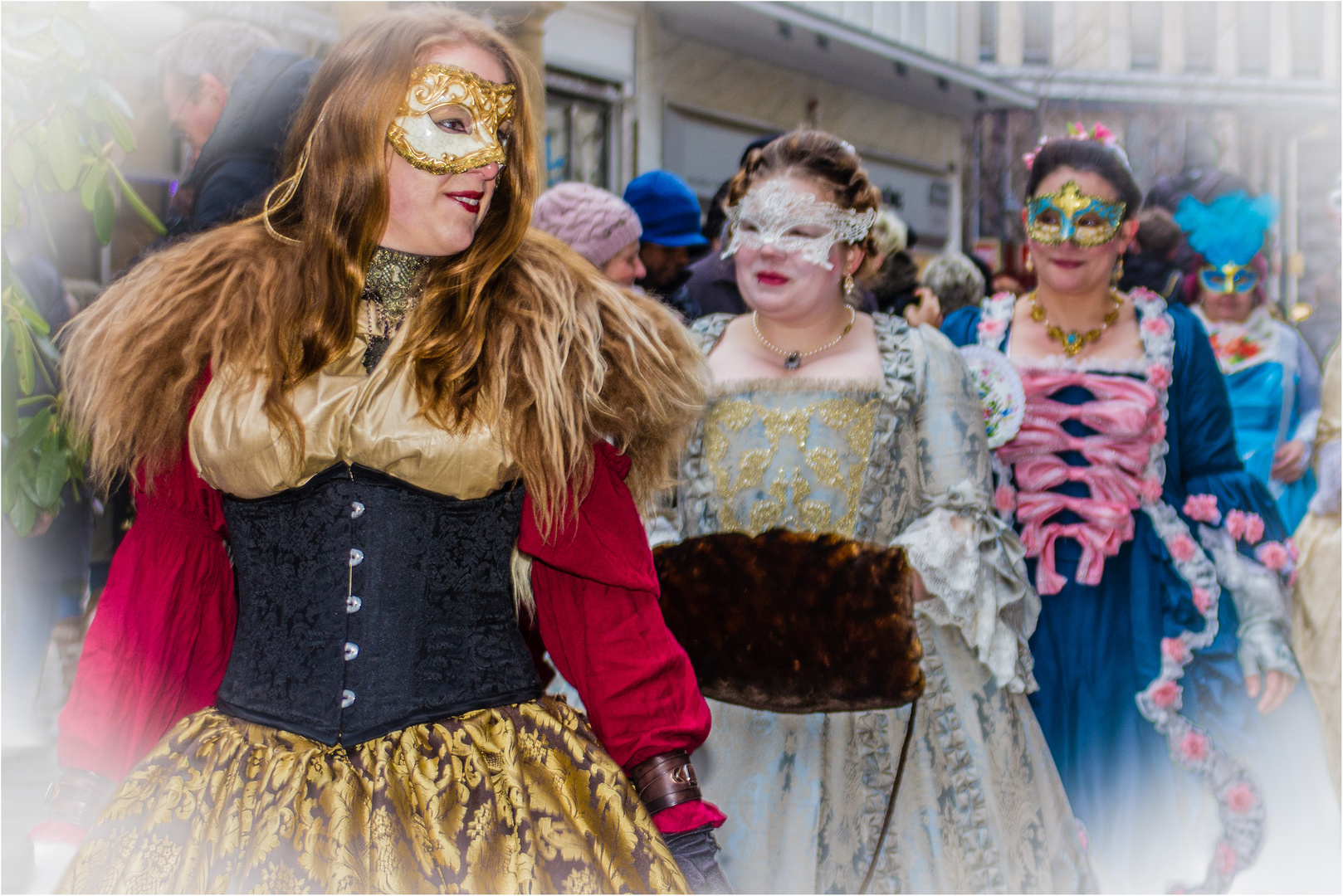 Maskenzauber an der Alster  2