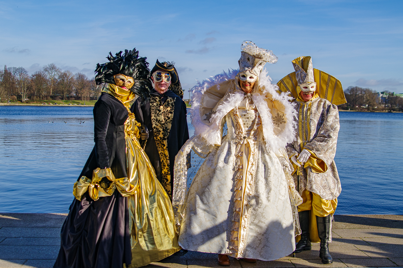 Maskenzauber an der Alster 2024 I