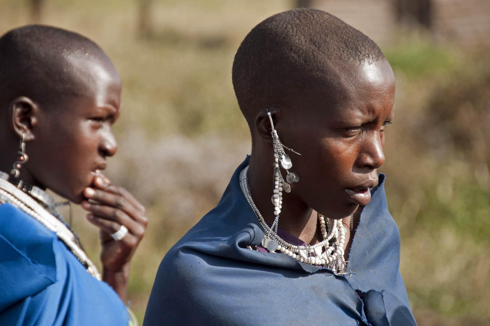 Massai Frauen im Dorf