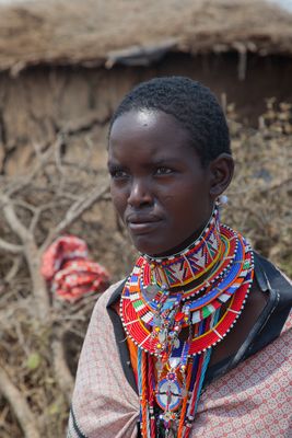 Massai mit schmuck