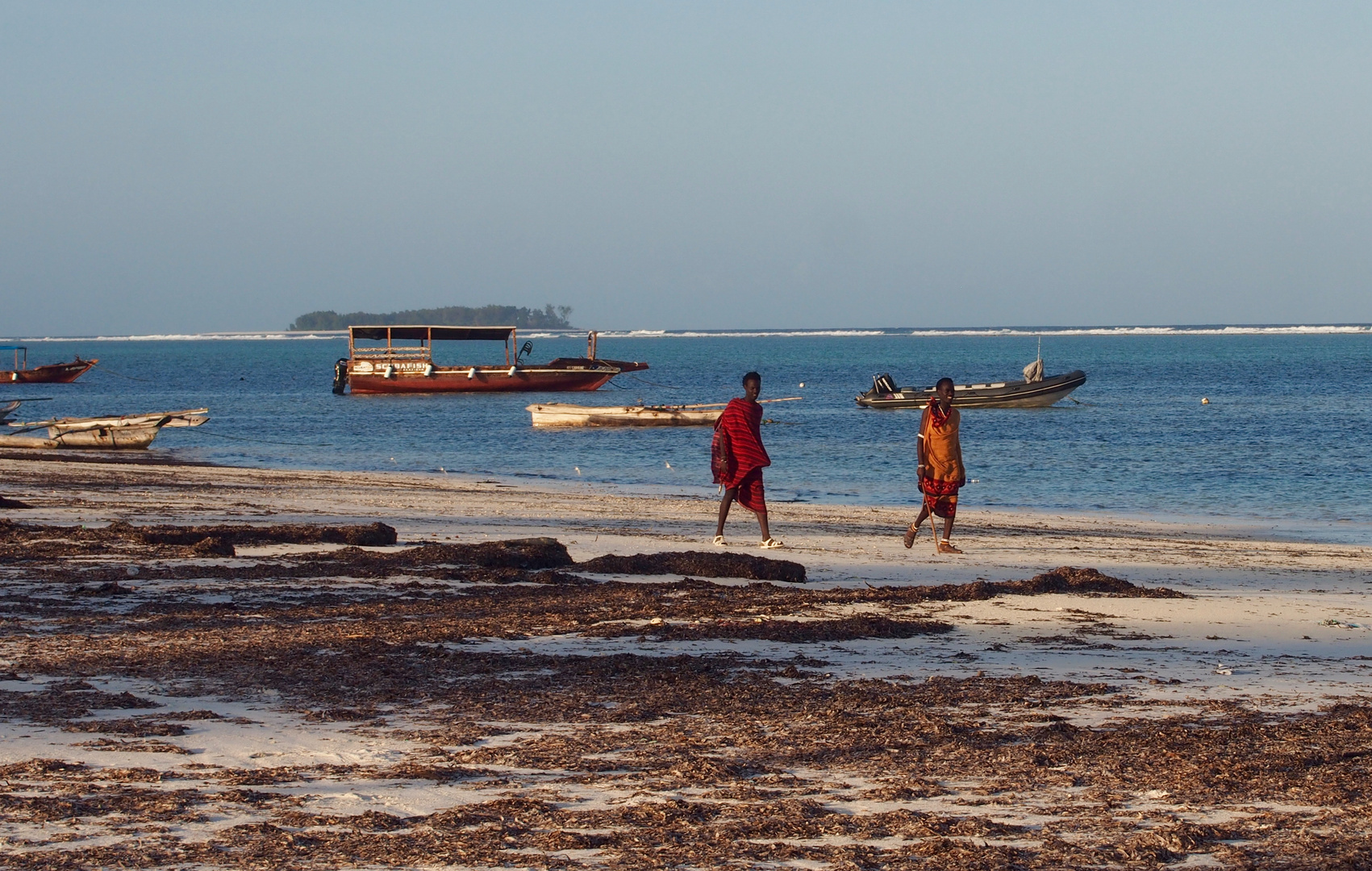 Massei am Strand von Matemwe