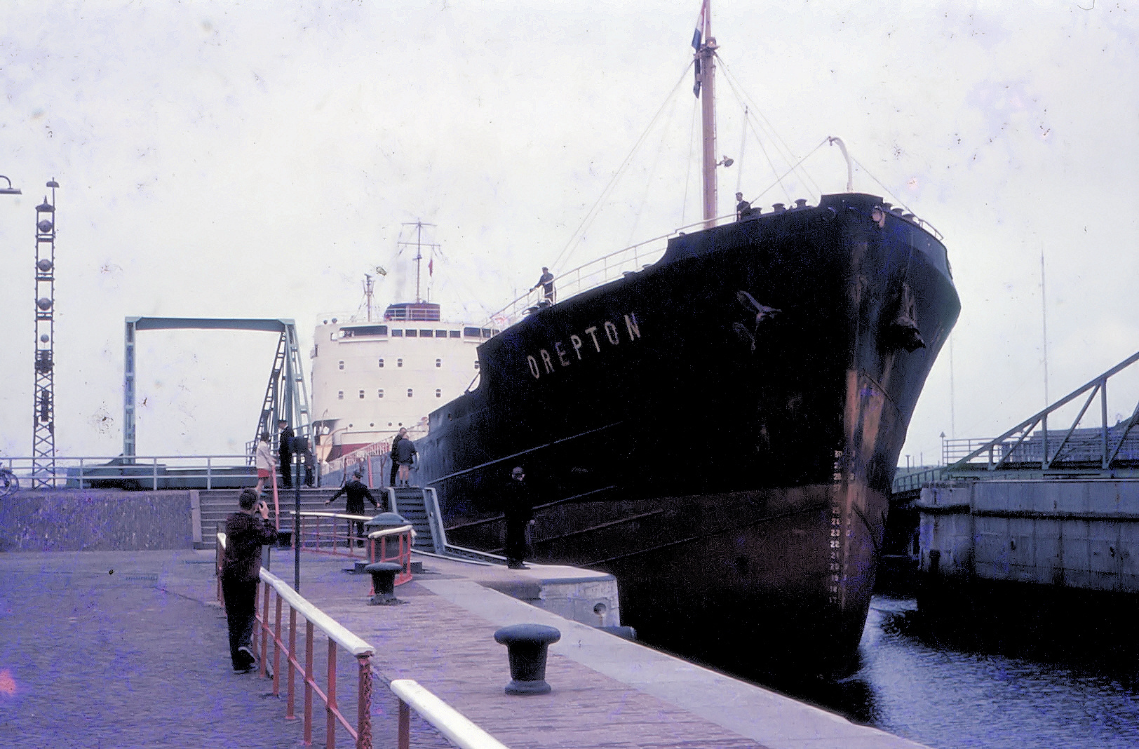 Massengutfrachter "Orepton" in Ijmuiden/NL