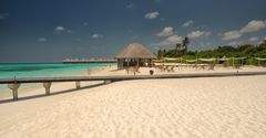 Massig Sand rund um die Insel
