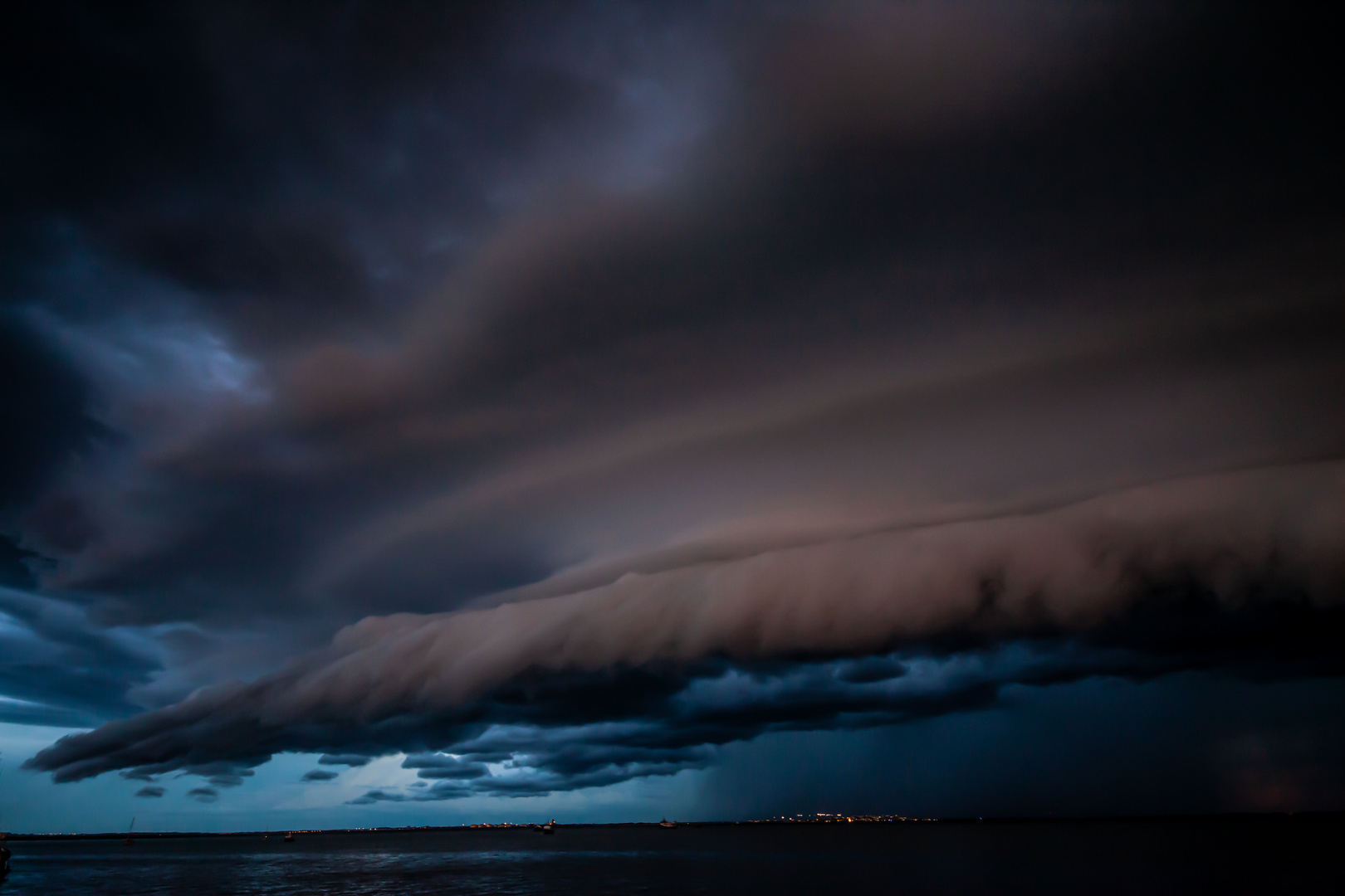 Massive Shelfcloud