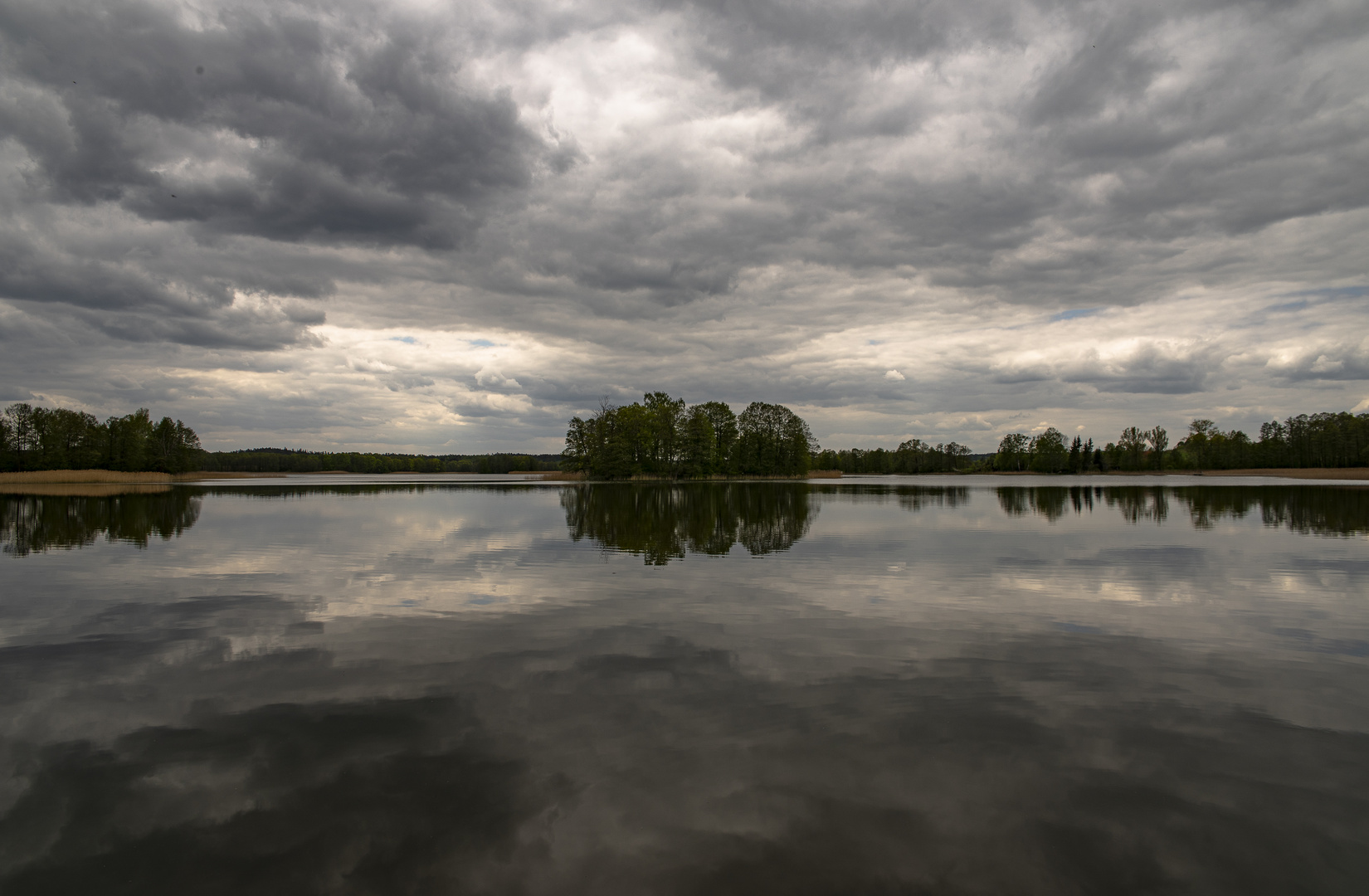 Masurische Seen - Wolkenspiegelung