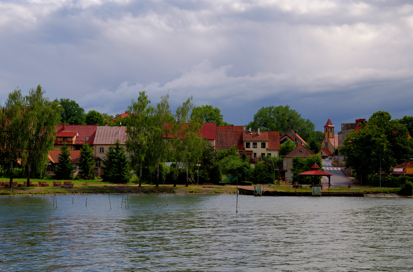 Masurisches Dorf am See