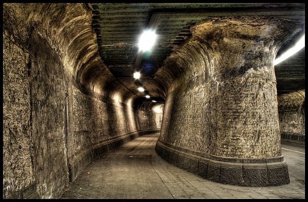 Matenatunnel Duisburg