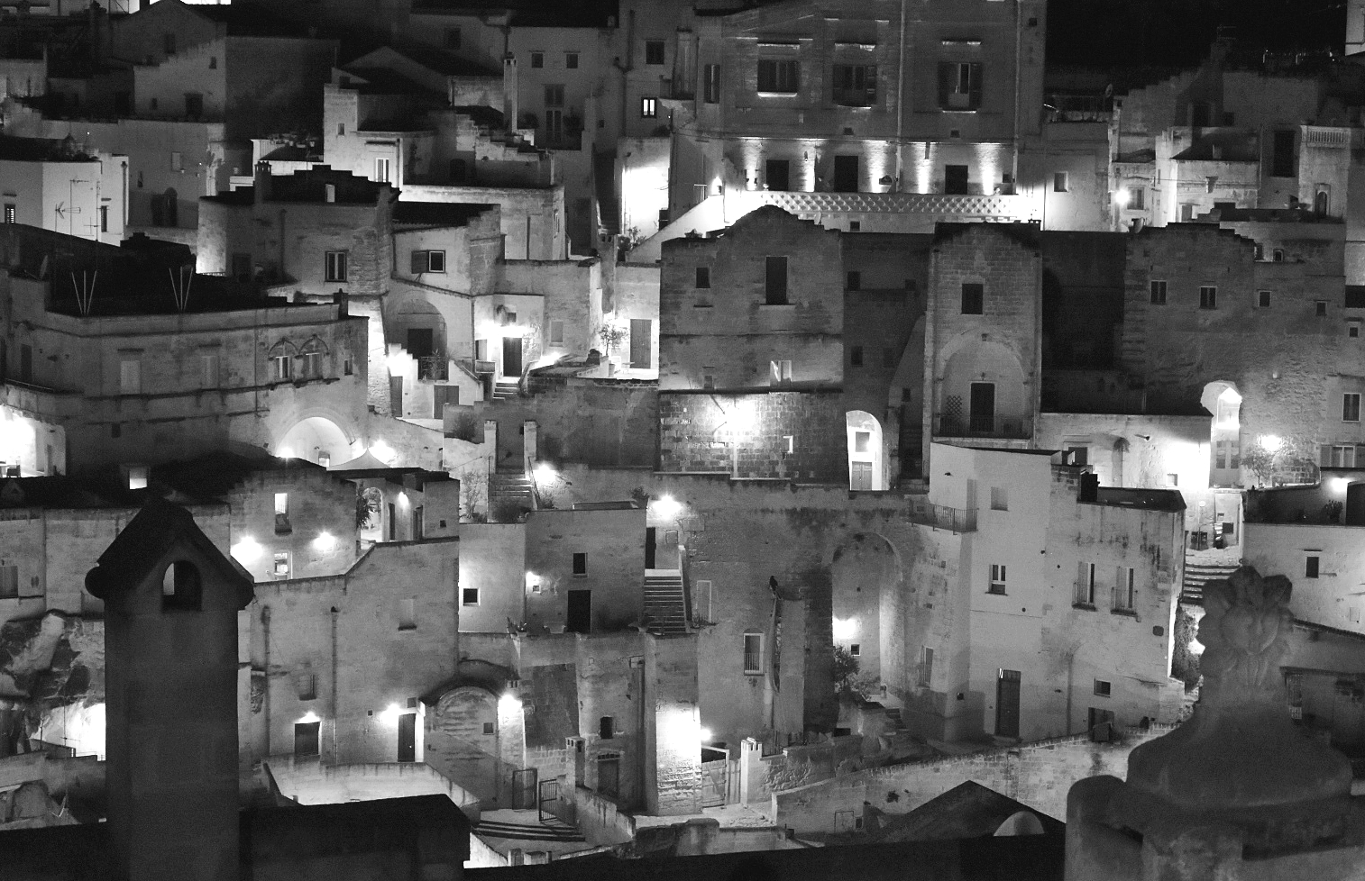 Matera bei Nacht