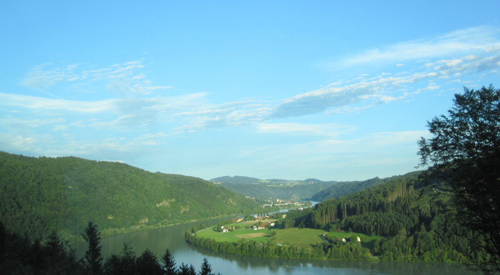 Matheis-Höhe (Ausblick auf Jochenstein)