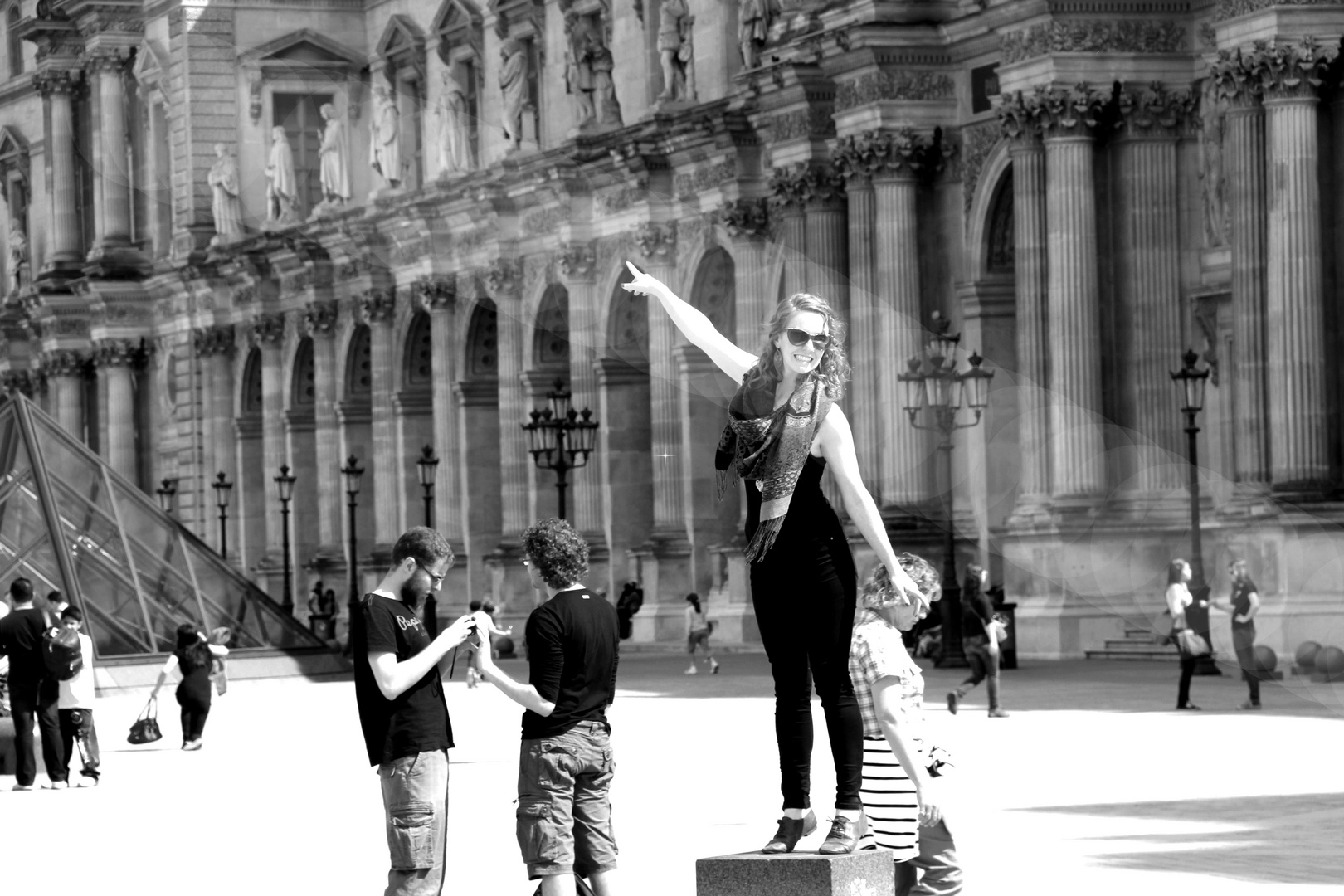 Mathilda im Licht des Louvre
