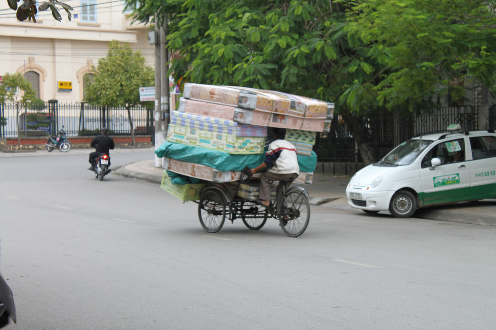 Matratzentransport in Vietnam