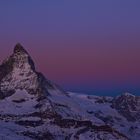 Matterhorn - der Tag erwacht, während es im Tal noch dunkel ist