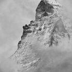 Matterhorn Gipfel im Dunst/Nebel