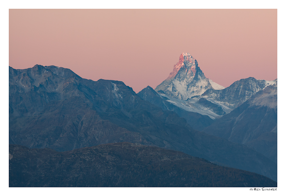 Matterhorn im ersten Licht