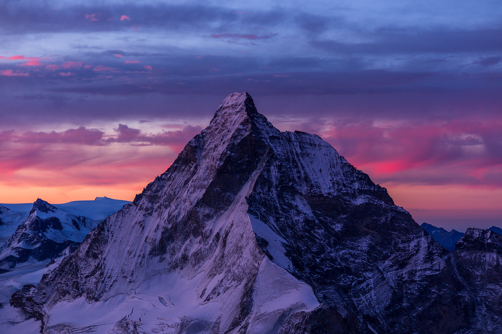 Matterhorn im ersten Morgenlicht