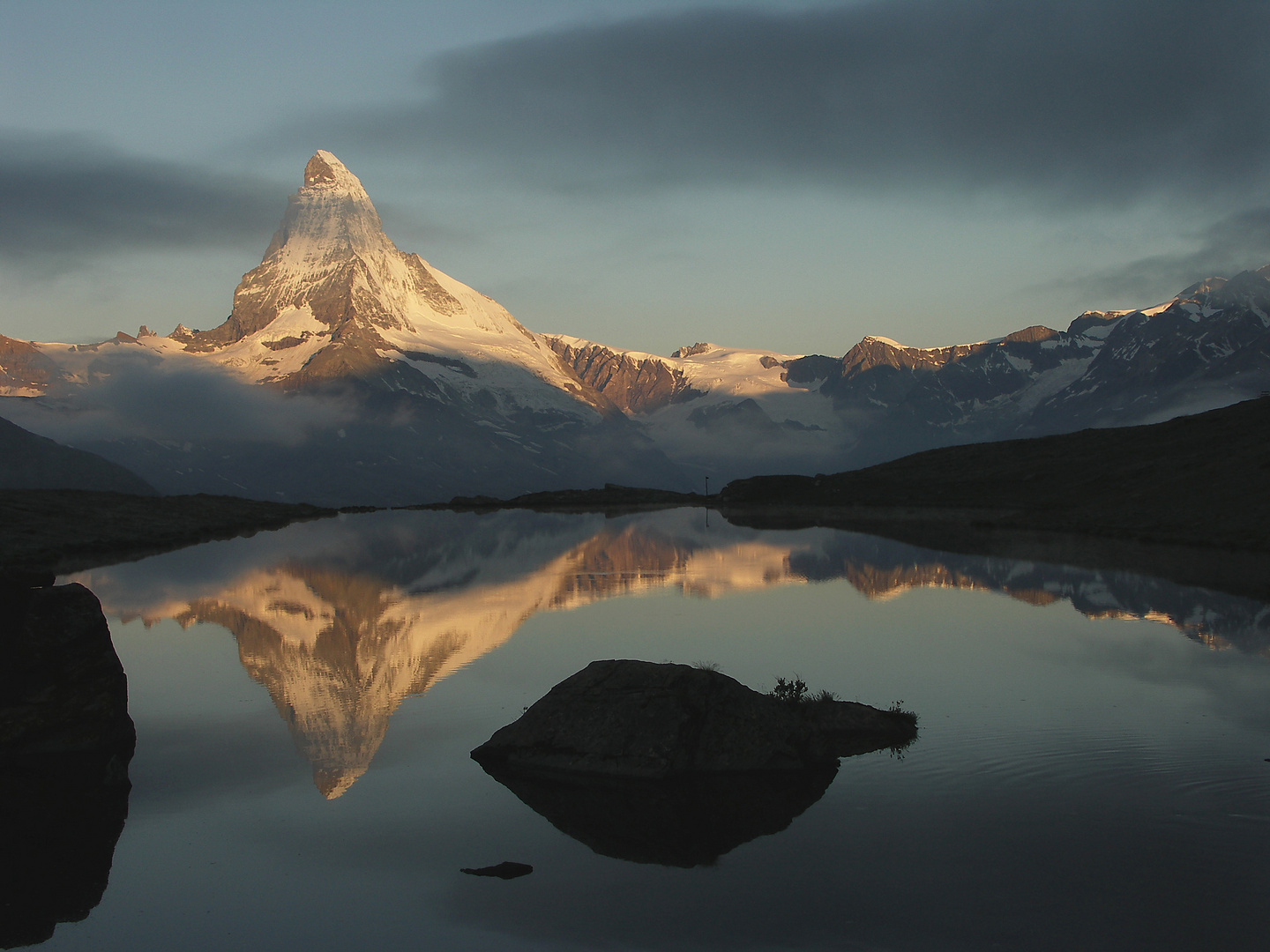 Matterhorn im Morgengrauen I