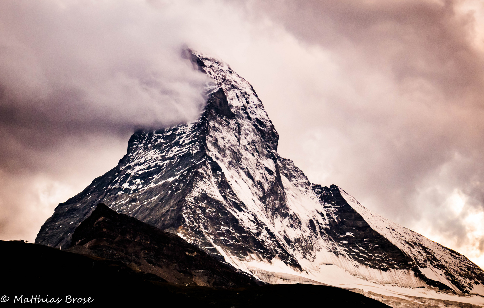 Matterhorn in den Wolken