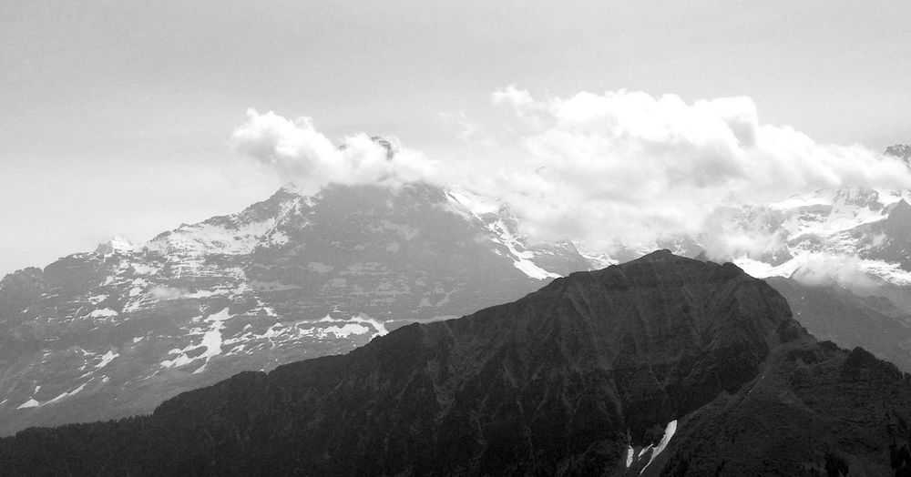 Matterhorn in den Wolken.