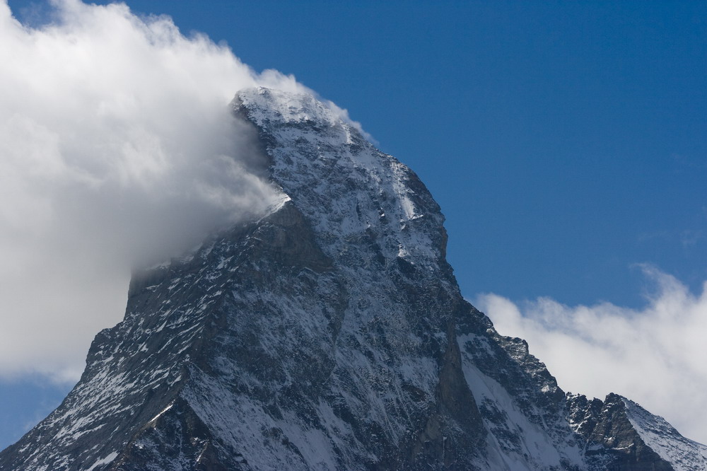 Matterhorn in Wolken