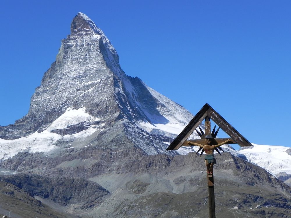 Matterhorn mit Kreuz