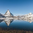 Matterhorn mit Spiegelung im Riffelsee