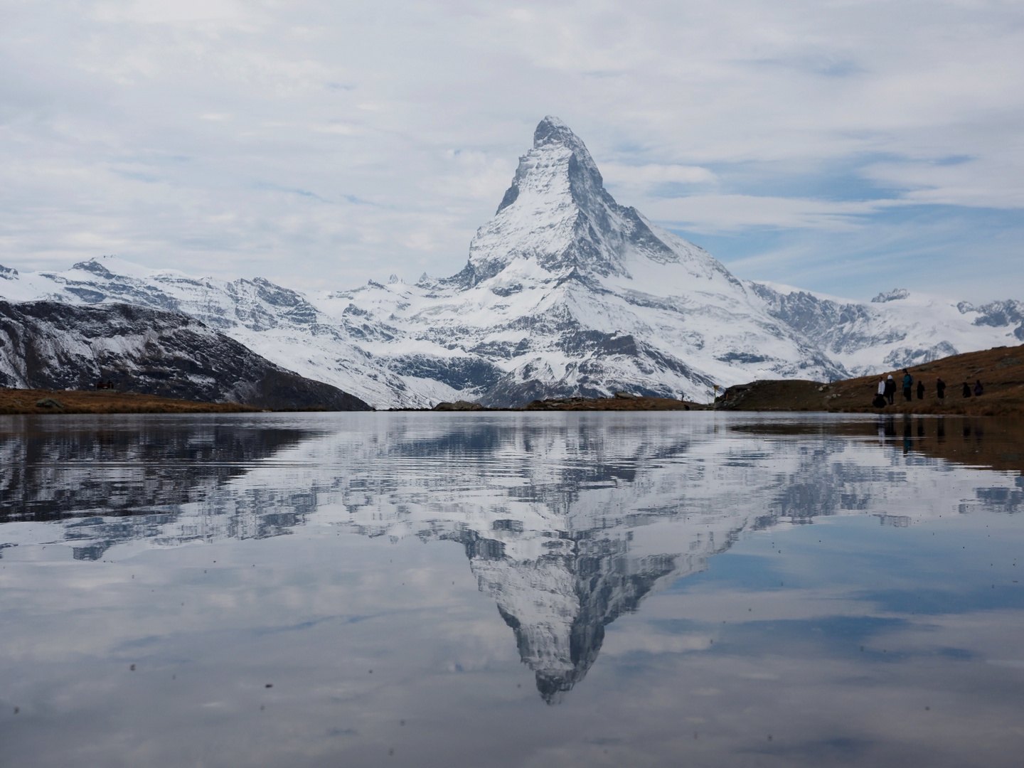 Matterhorn-Spiegelung am Stellisee