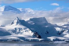 Matterhorn und Tafelberg ganz nah beieinander