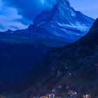 Matterhorn zur blauen Stunde