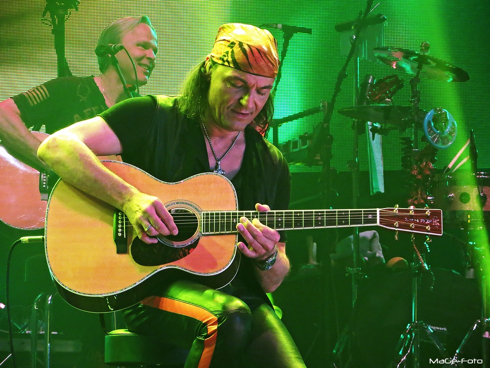 Matthias Jabs - MTV Unplugged