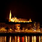 Matthiaskirche & Fischerbastei bei Nacht