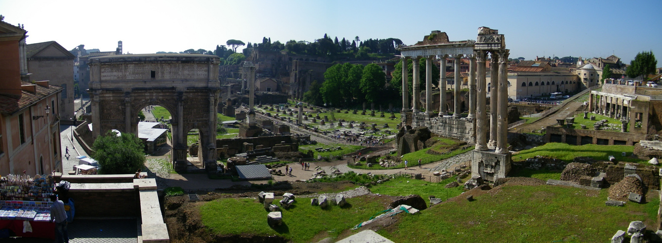 Mattina di primavera al Foro Romano