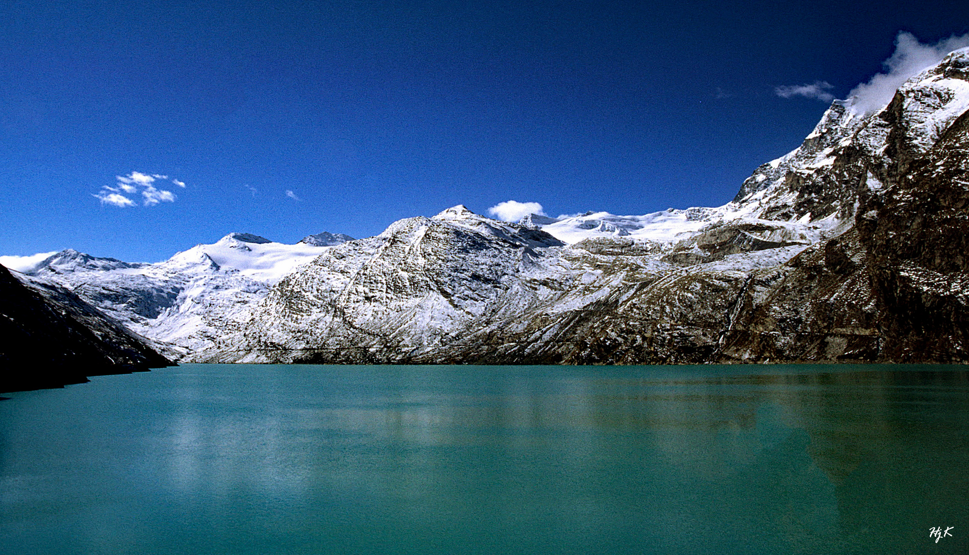 Mattmark-Stausee im Saastal