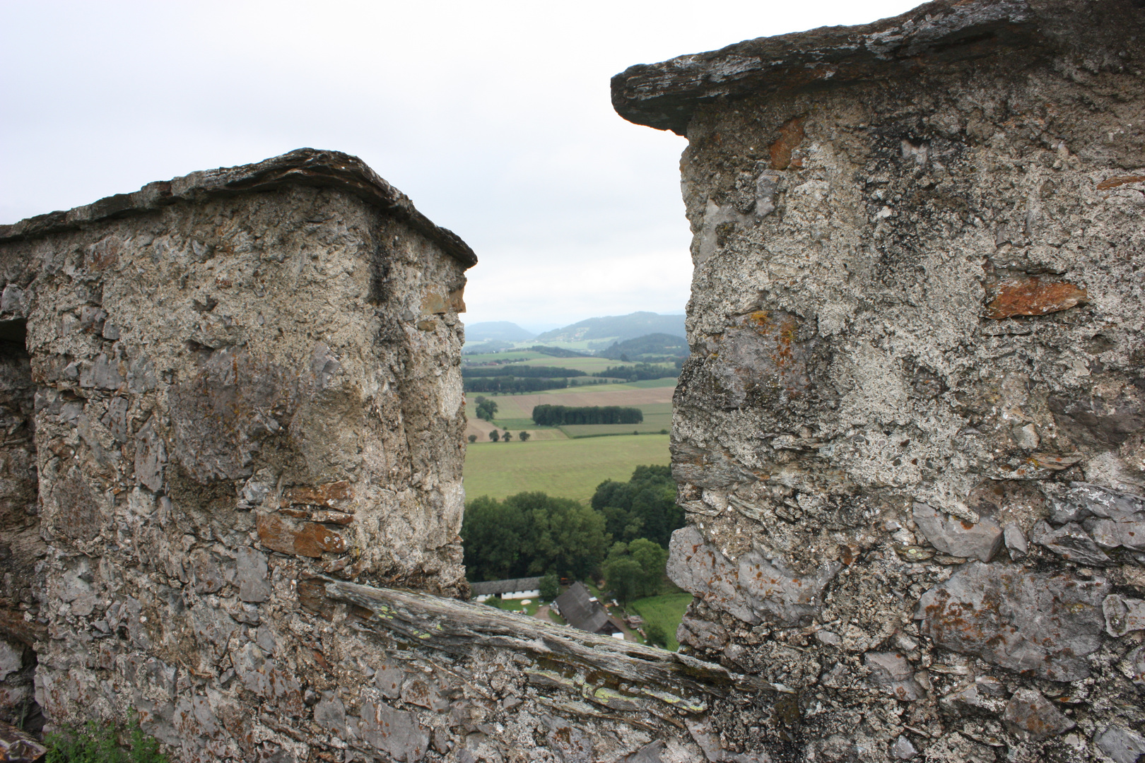 Mauer mit Ausblick