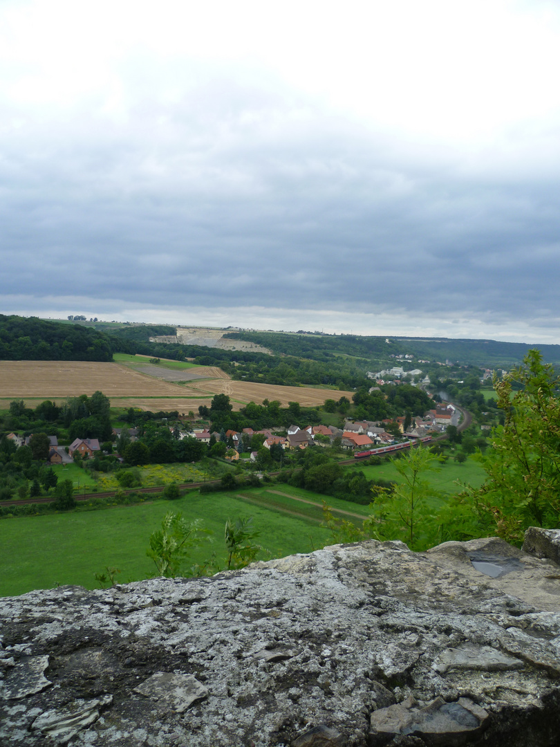 Mauer von Schloss Goseck