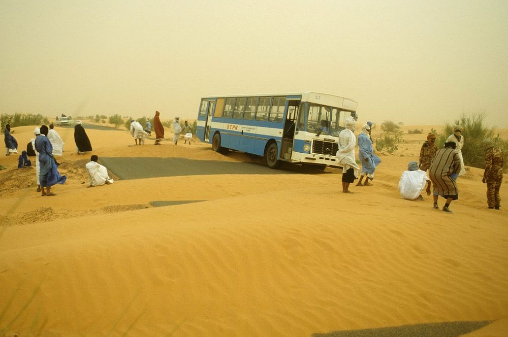 Maurentanien - Busstop Bild4