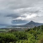 Mauritius - ein Sturm zieht auf