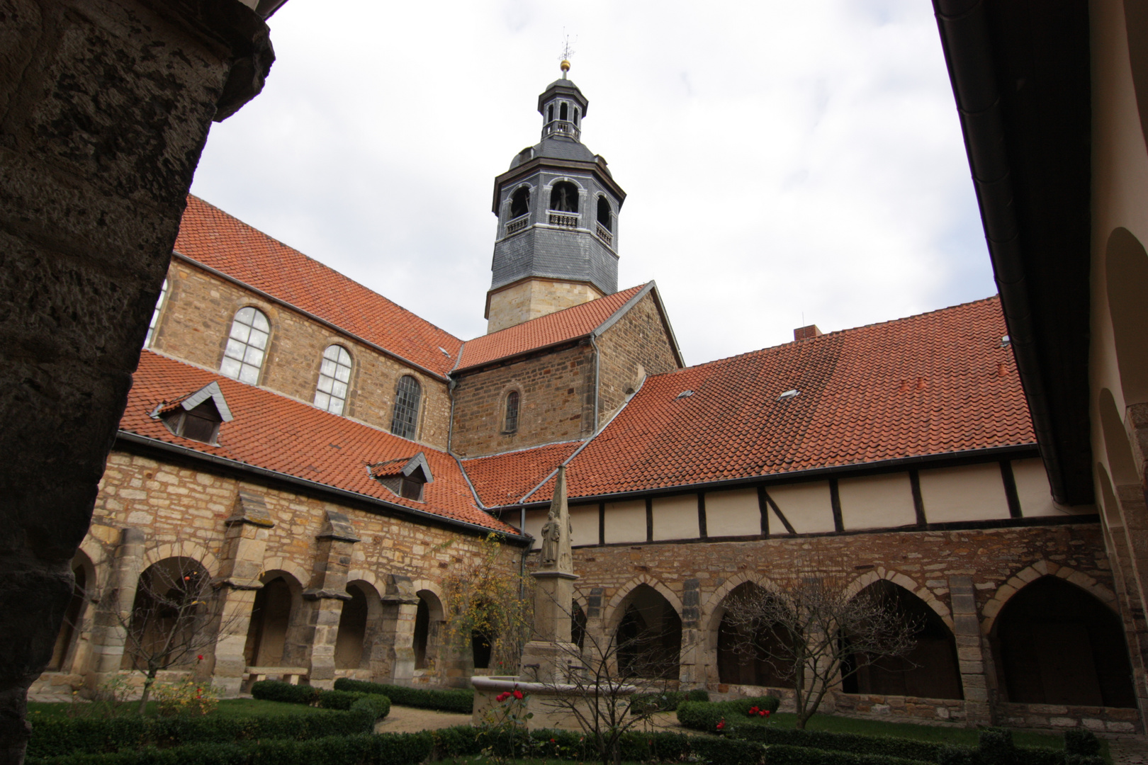 Mauritiuskirche Moritzberg Hildesheim - Kreuzgang