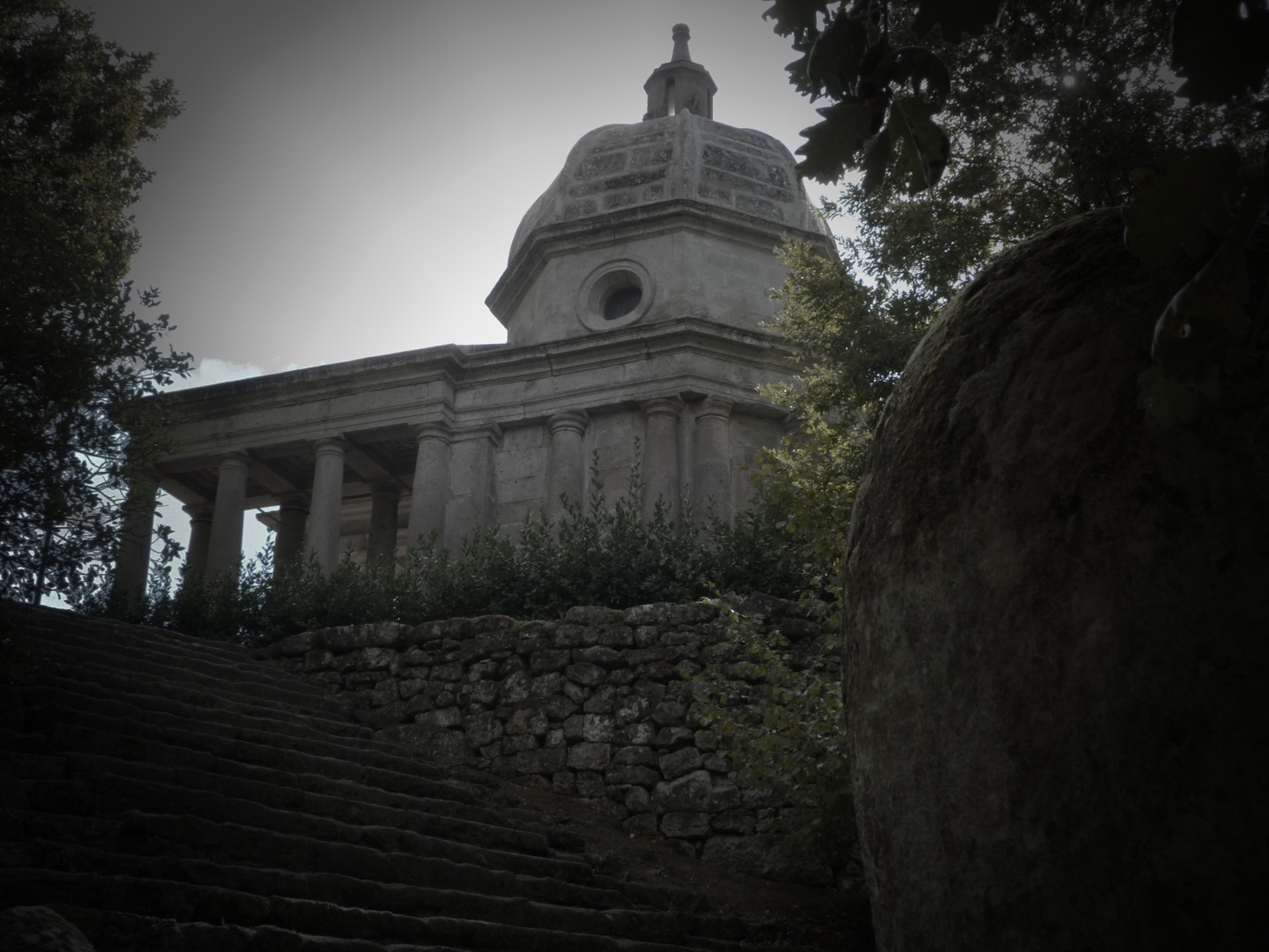 Mausolée - Parco Dei'Mostri - Bomarzo VT - Italy