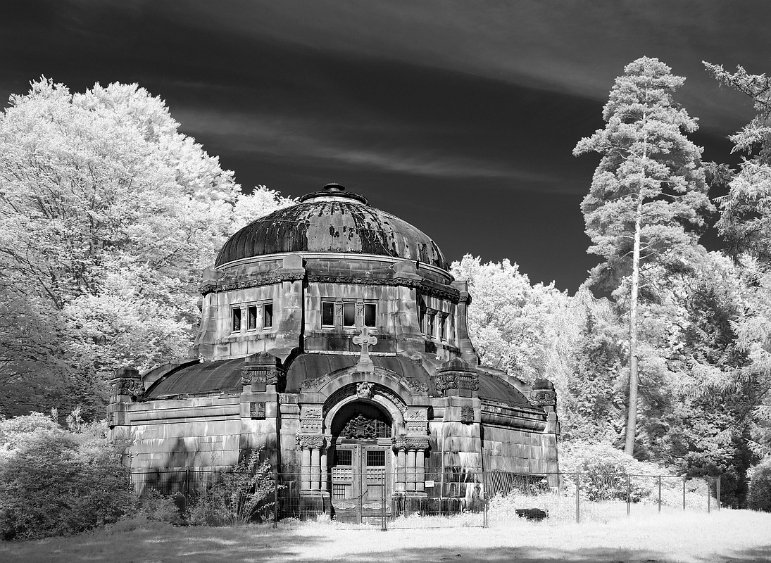 Mausoleum Baron von Schröder