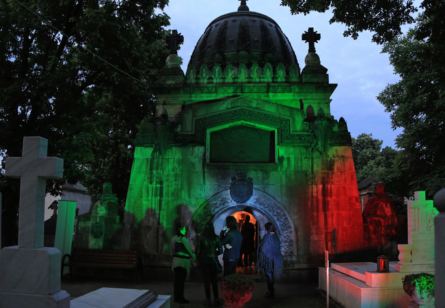 mausoleum