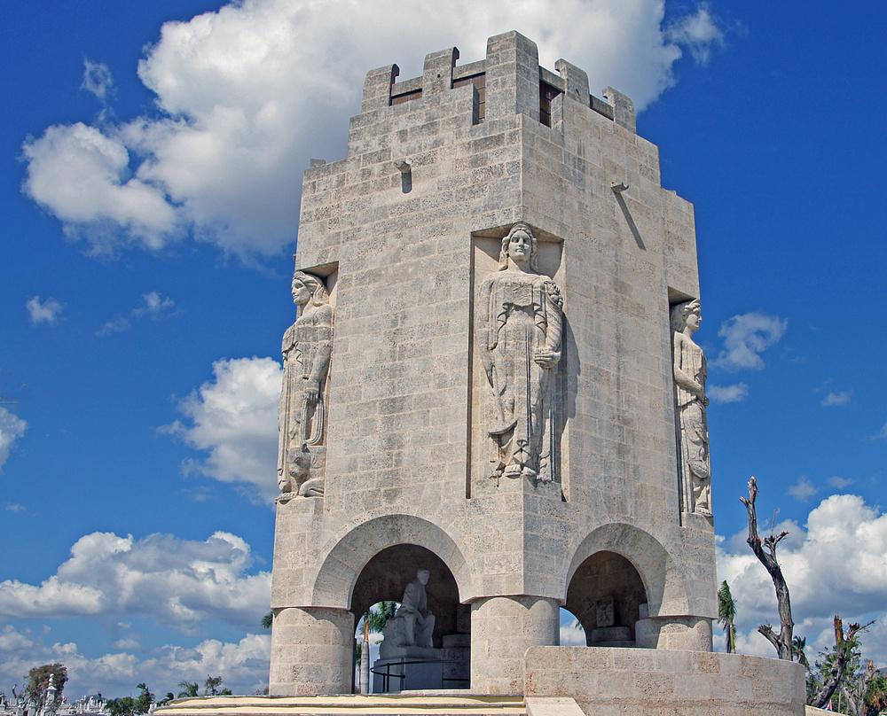 ..Mausoleum Marti..