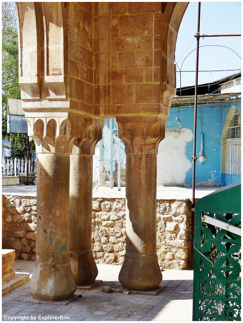 Mausoleum of Shah Yosuf Sarvestani.............