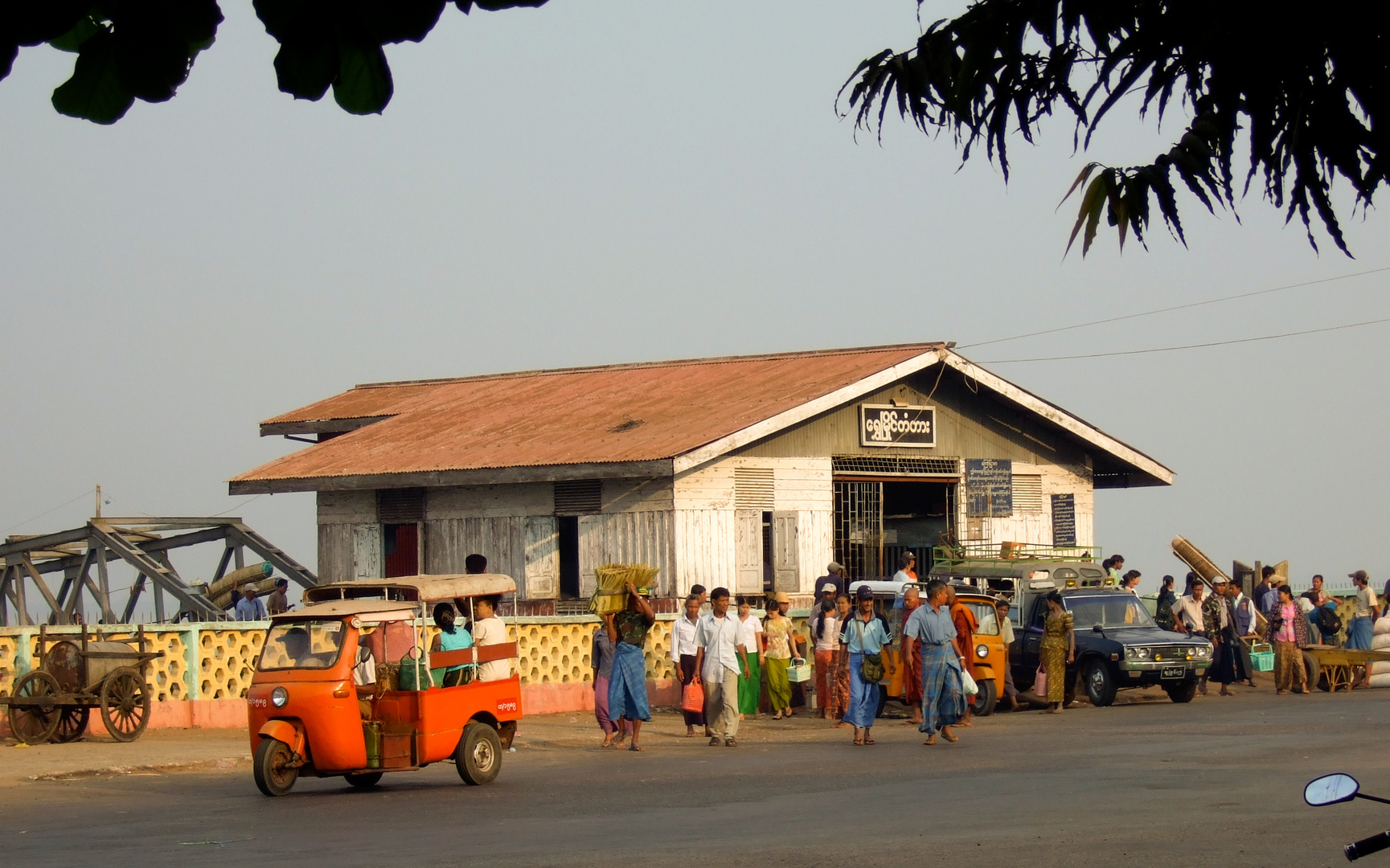 MAWLAMYAING PIER 2007