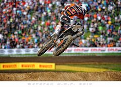 ... Max "Maximum" Nagl ...