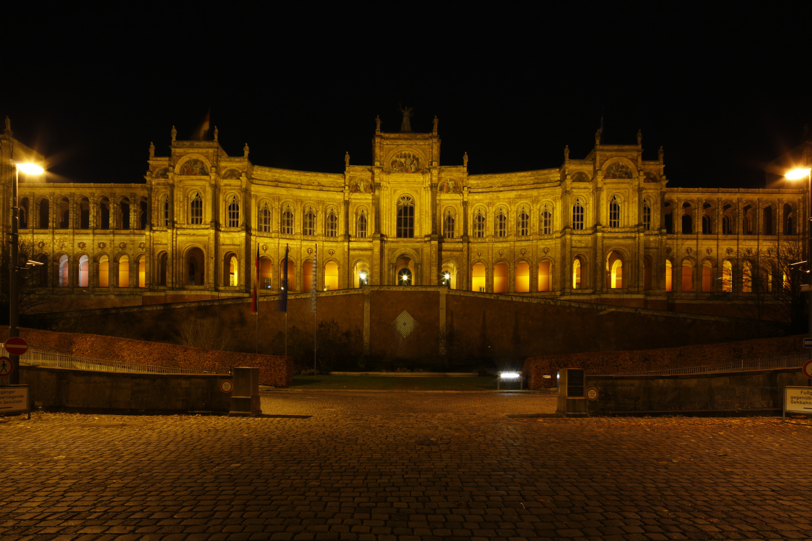 Maximilianeum - Bayerischer Landtag mit Tilt-Shift