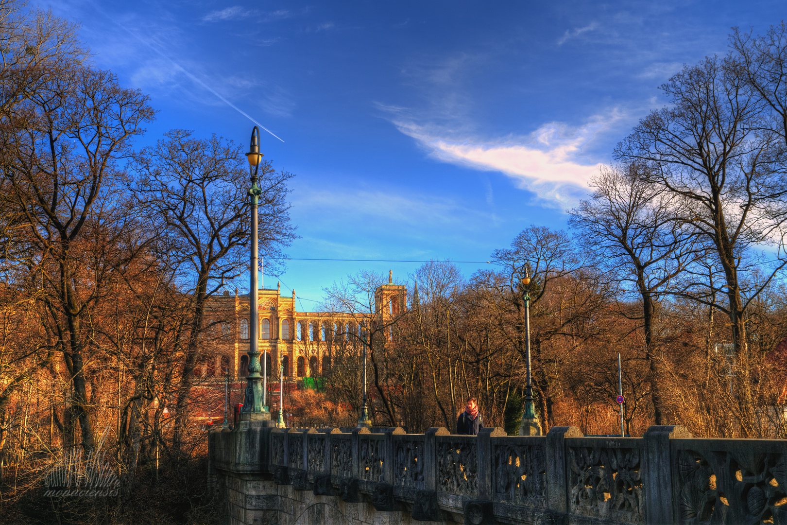 Maximiliansbrücke und das Maximilianeum von der Maximiliansstraße aus ...