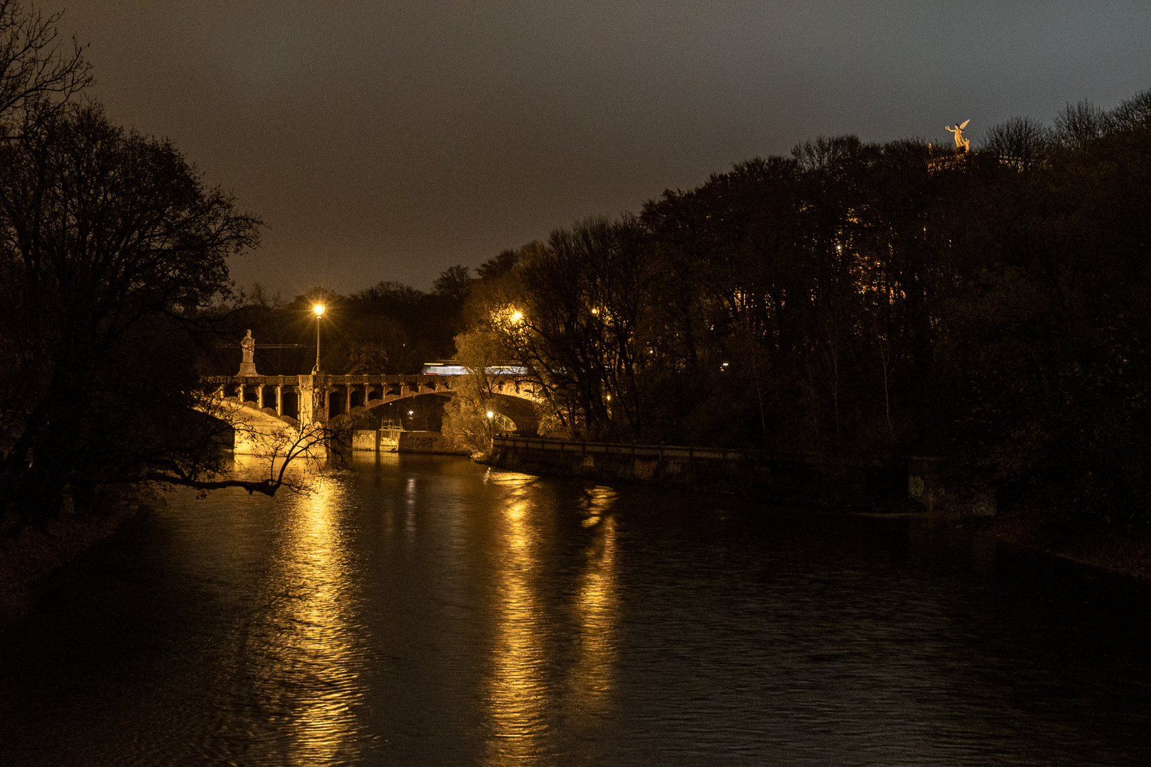 Maximiliansbrücke und der Friedensengel